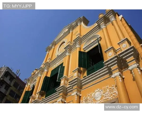 足球明星在异国他乡的生活点滴与文化碰撞的精彩瞬间 足球明星在异国他乡的生活点滴与文化碰撞的精彩瞬间