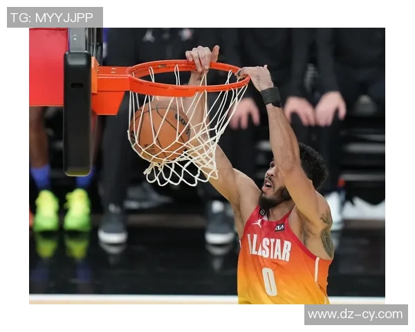 塔图姆全明星之路的蜕变与成长探索篮球生涯的无限可能 塔图姆全明星之路的蜕变与成长探索篮球生涯的无限可能