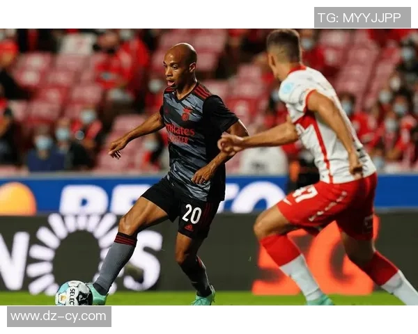 利兹联队与博尔顿精彩对决直播全程回顾与分析 利兹联队与博尔顿精彩对决直播全程回顾与分析