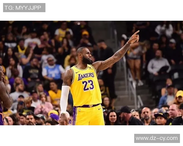 詹姆斯明星篮球之路：从天才少年到NBA传奇巨星的辉煌历程